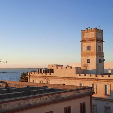 Appartement Atico En El Centro Al Lado De La Playa à Cadix Extérieur photo